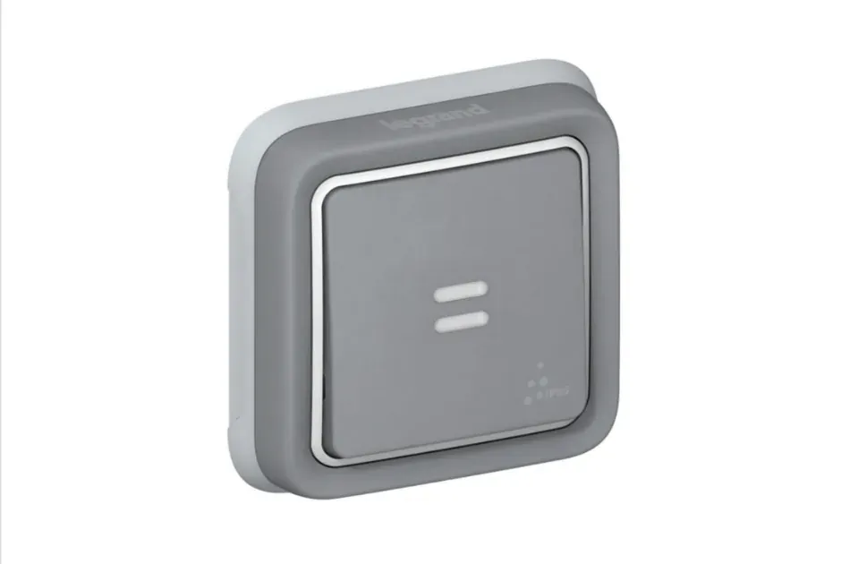Poussoir inverseur lumineux encastré Plexo gris — NO+NF — IP55 IK07 — image 1