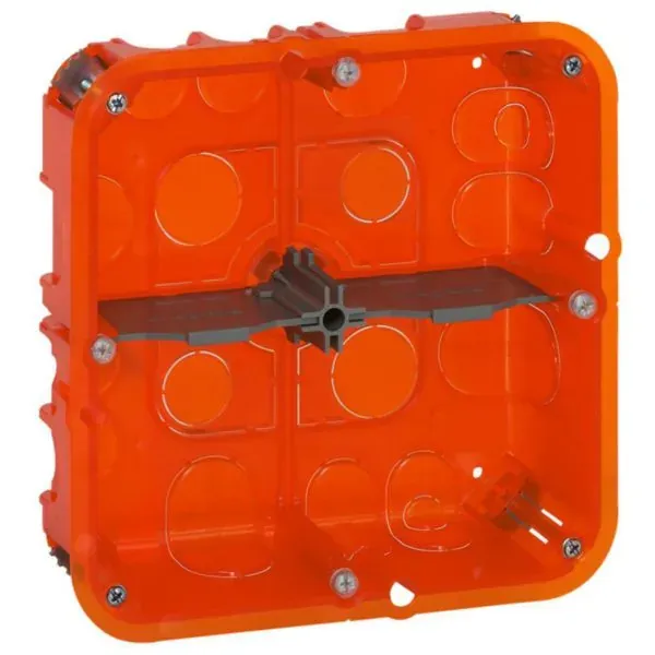 Boîte d'encastrement 2 rangées × 2 modules — 142×142×50 mm — image 1