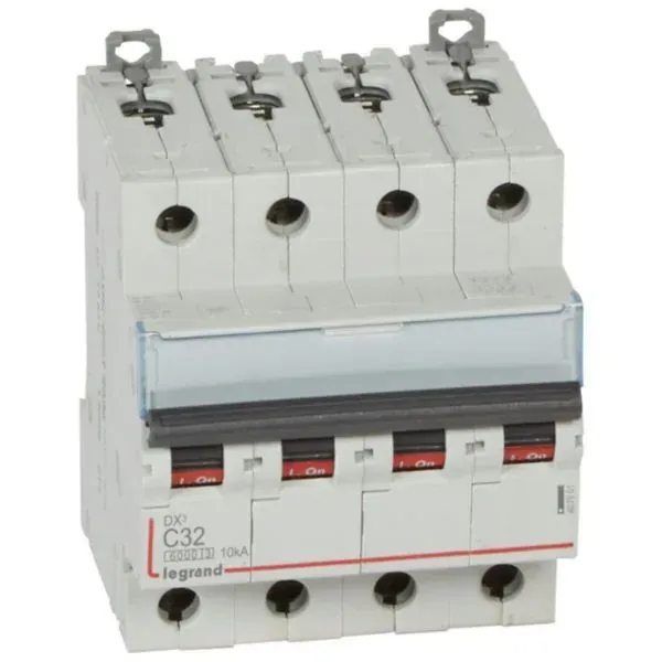DX³ 6000 — Disjoncteur 4P 32 A courbe C — 10 kA — image 1