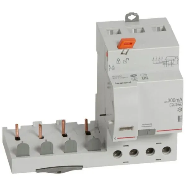 Bloc différentiel DX³ type F — 4P 40A 300mA — image 1