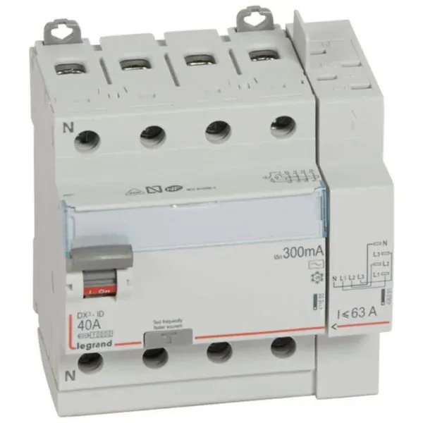DX³ — Interrupteur différentiel 4P 40 A 300 mA type AC — 1 rangée × 5 modules — image 1