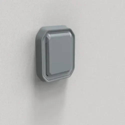 Prise 2P+T 16 A — encastrée — IP55 IK08