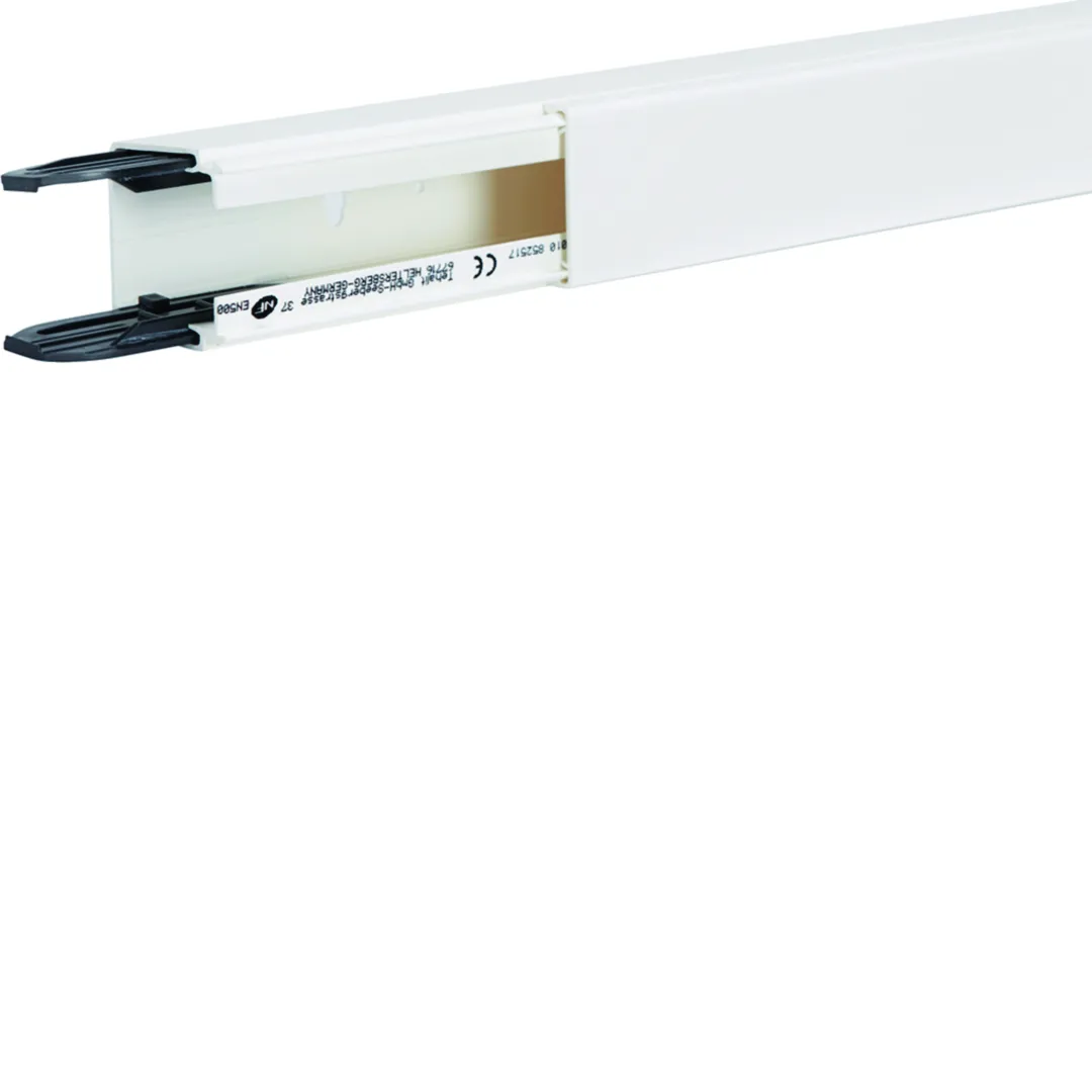 Goulotte de distribution Liféa 40×40 mm — 1 compartiment — IP40 — blanc RAL 9016 — 2 m